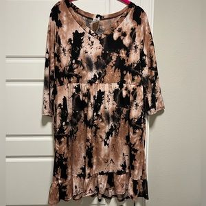 Sew In Love Dress Size Medium 3/4 Sleeves Stretchy Material